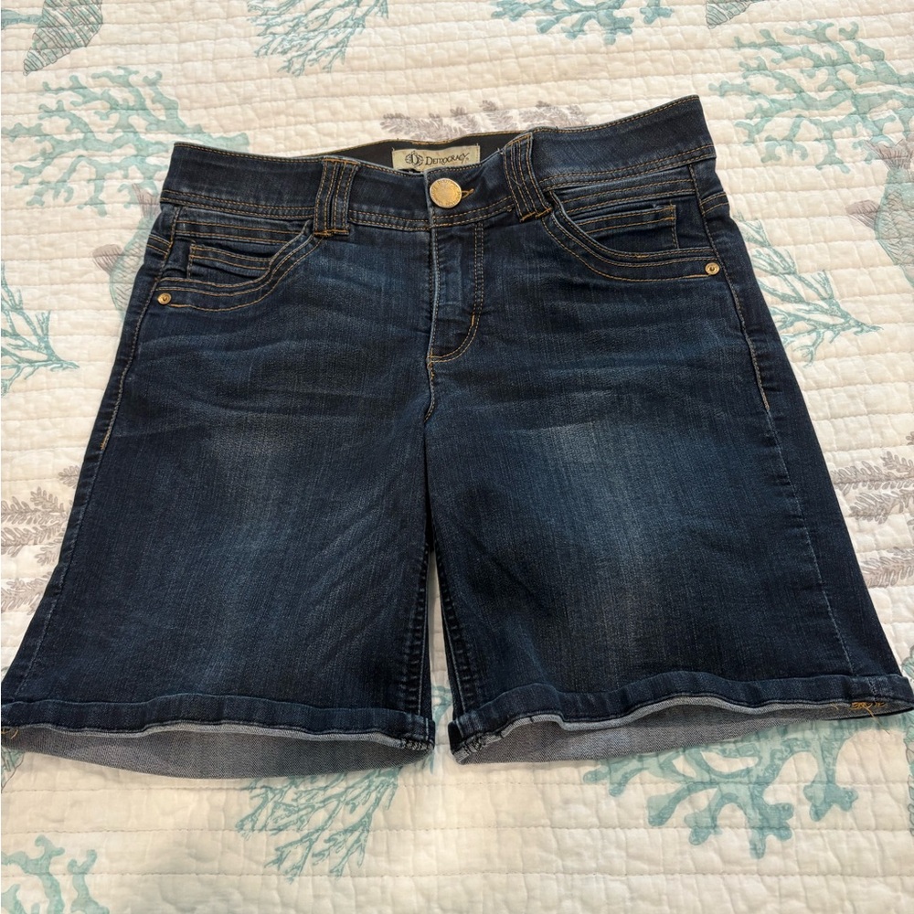 Womens Democracy “Ab”solution® Core Shorts, dark blue, size 8.